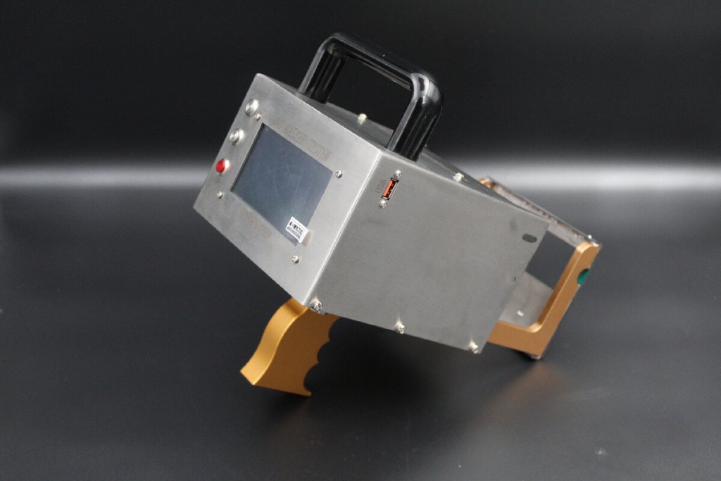 scale_1200-43.jpg